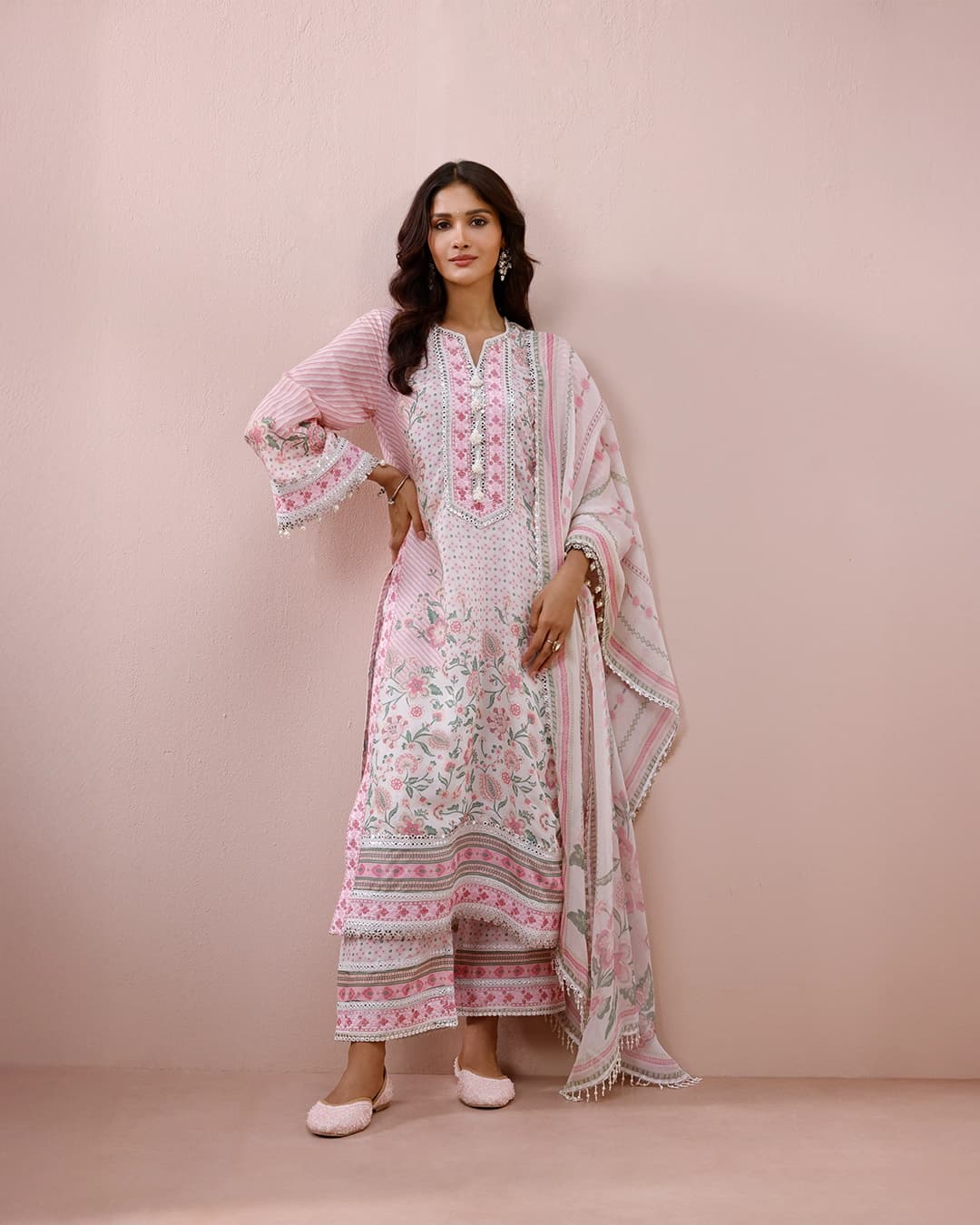 Olisha Lawn Off White & Pink Kurta Set