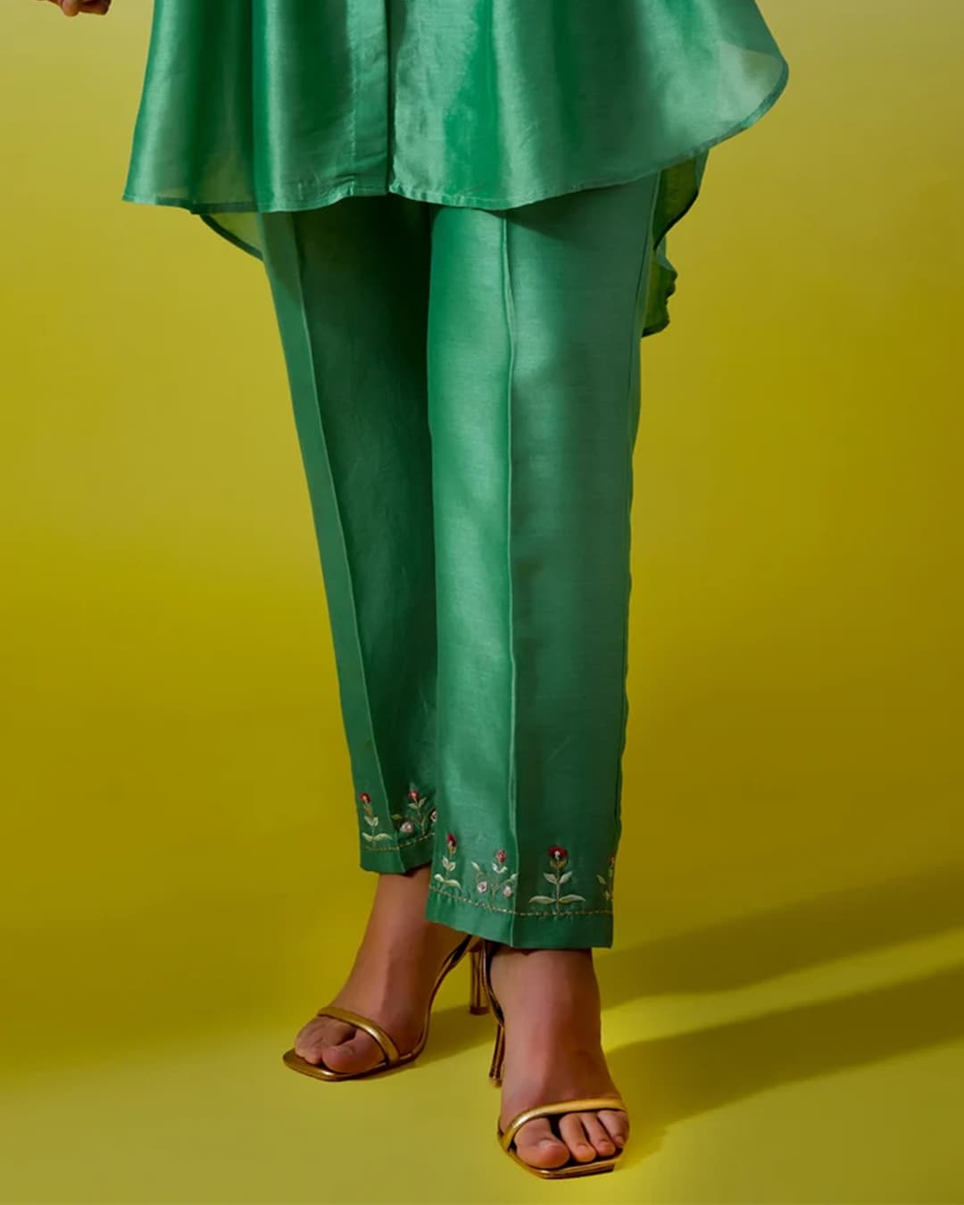 High Low Shirt with pintucks and pant