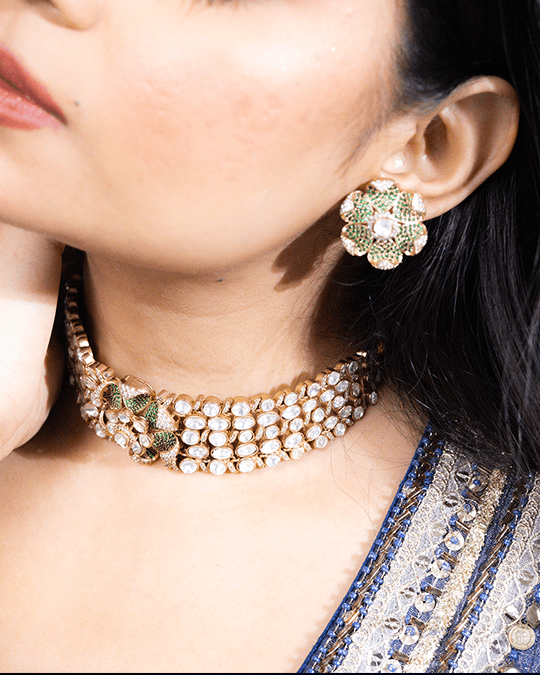 Traditional Choker with Flower Studs