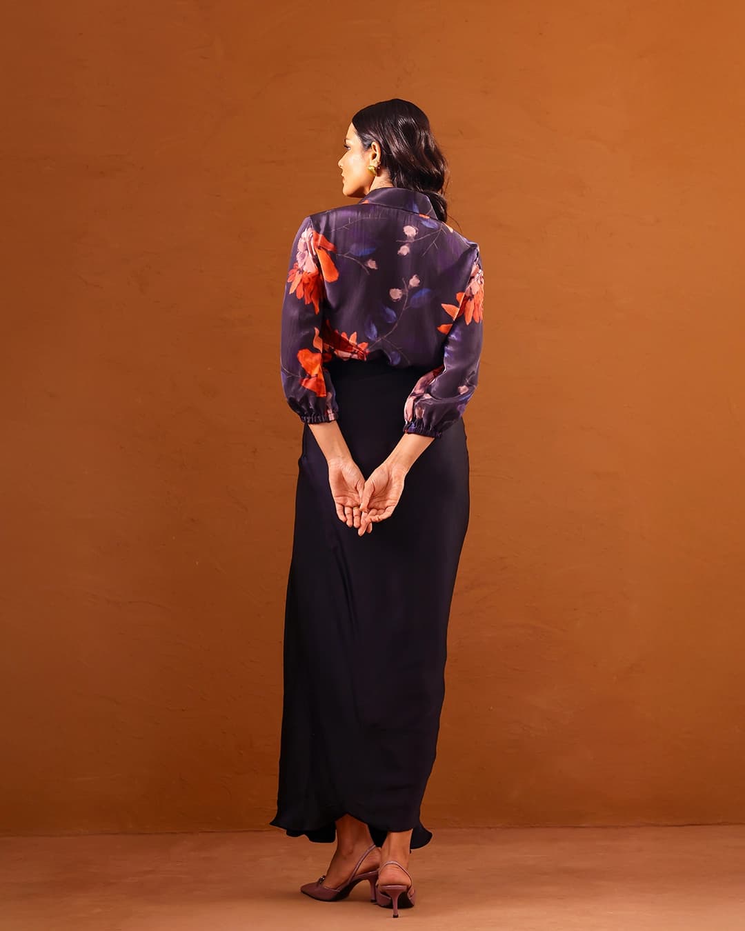 Clavo Embroidered shirt with draped skirt