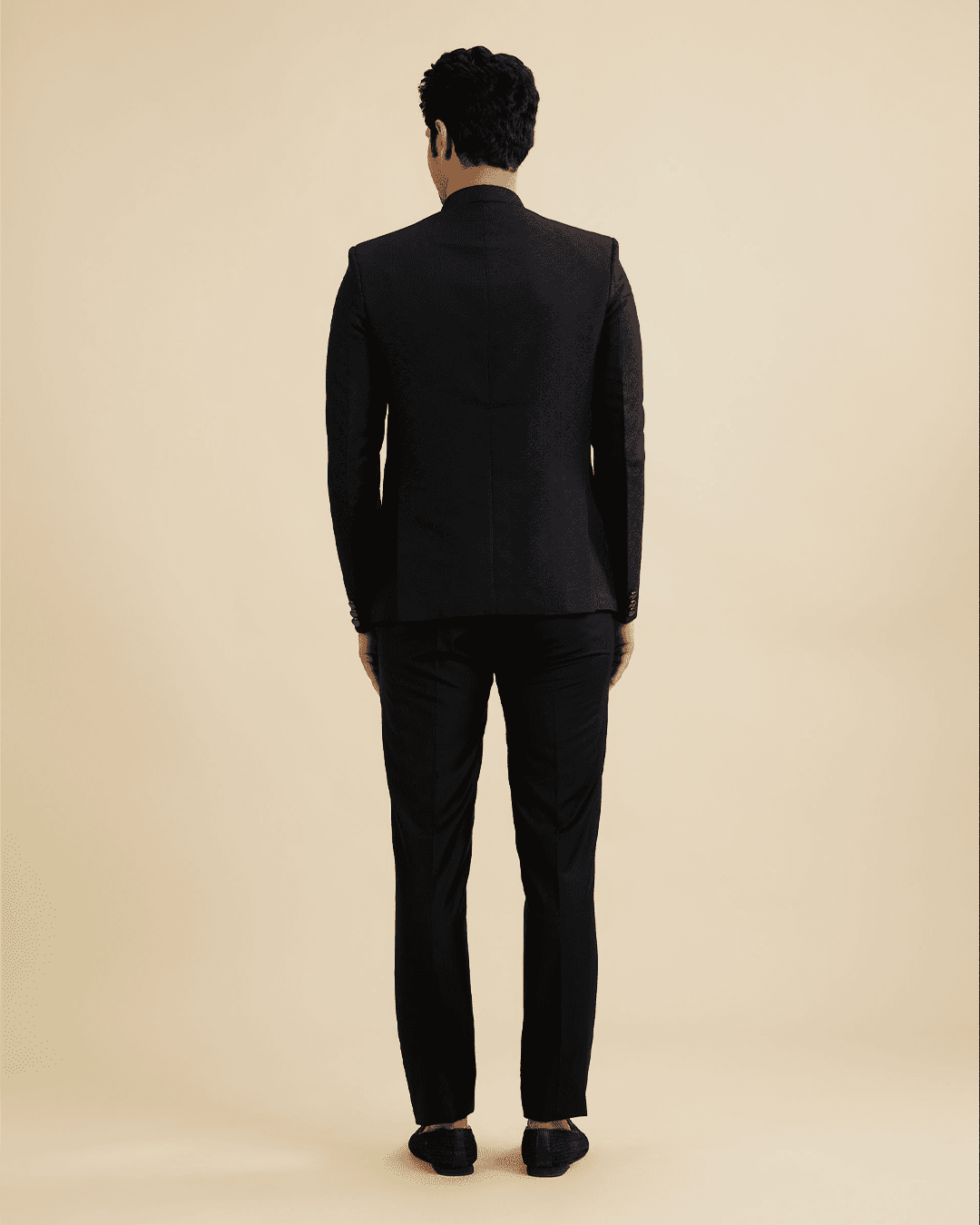 Elegant Dark Blue Brocade Suit Set - XL