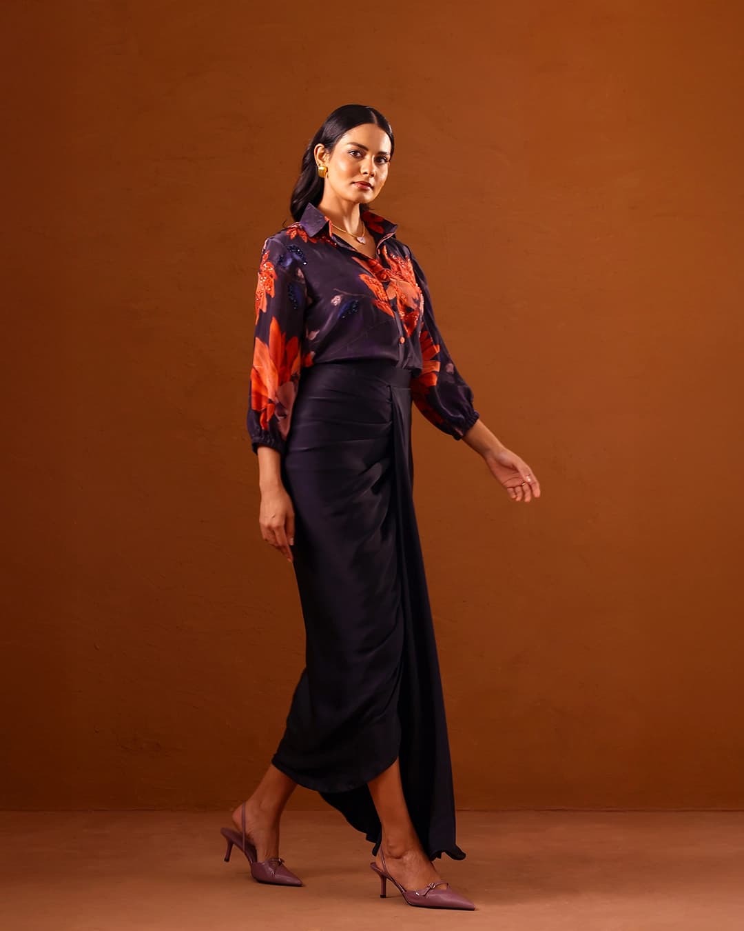 Clavo Embroidered shirt with draped skirt