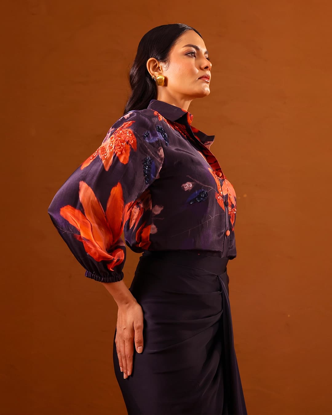 Clavo Embroidered shirt with draped skirt